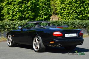 Afbeelding 3/50 van Jaguar XKR (2000)