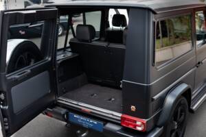 Obraz 15/28 pojazdu Mercedes-Benz G 500 (SWB) (2012)