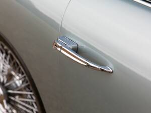 Immagine 31/50 di Aston Martin DB 4 (1960)