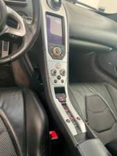 Bild 7/14 von McLaren MP4-12C (2011)