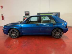 Image 3/50 of Lancia Delta HF Integrale 16V (1994)