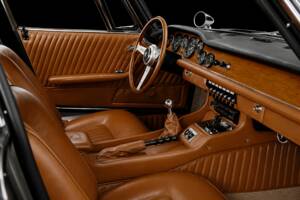 Afbeelding 6/16 van ISO Grifo GL 350 (1966)