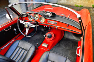 Image 22/25 of Alfa Romeo Giulia 1600 Spider (1962)