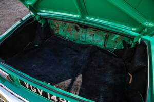 Image 35/38 of Triumph Stag (1977)