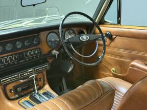 Bild 22/50 von Jaguar XJ 6 4.2 (1972)