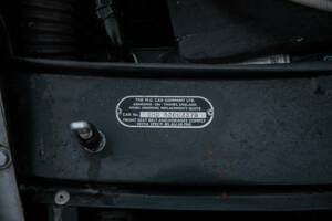 Image 17/42 of MG MGB GT (1972)