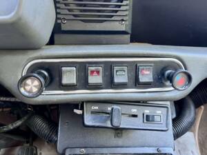 Bild 24/31 von Rover Mini Cooper 1,3 (1991)