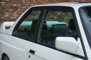 Image 38/50 of BMW M3 (1990)