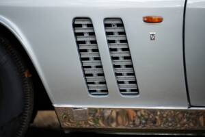 Image 26/50 of Jensen FF (1967)