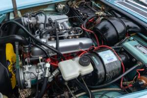 Image 29/50 of Volvo 1800 ES (1972)
