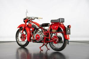 Imagen 2/50 de Moto Guzzi DUMMY (1952)