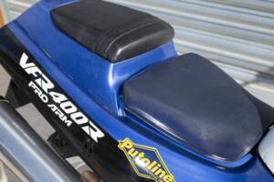 Bild 9/47 von Honda VFR 400 R (1988)