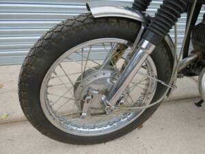 Afbeelding 35/43 van Kawasaki A 7 Avenger (1967)