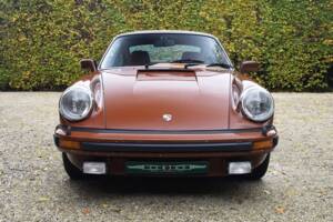 Image 4/37 de Porsche 911 Carrera 3.0 (1977)