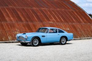 Image 7/56 of Aston Martin DB 4 (1960)