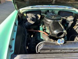 Bild 17/32 von Buick 60 Century (1956)