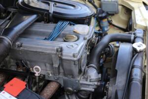 Bild 59/76 von Mercedes-Benz 280 SE (1977)