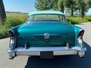 Afbeelding 7/8 van Buick Special Riviera Coupé (1956)