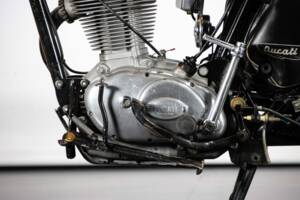 Bild 21/50 von Ducati 450 Scrambler (1969)
