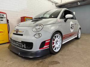 Image 2/17 of Abarth 695 Assetto Corse Evoluzione (2010)