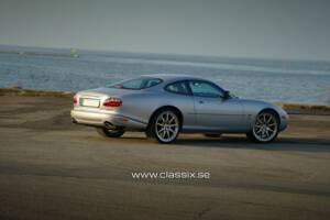 Image 26/29 of Jaguar XKR (2003)