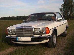 Bild 3/28 von Mercedes-Benz 230 C (1980)