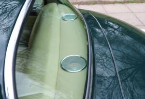 Image 14/31 of Jaguar 340 (1968)