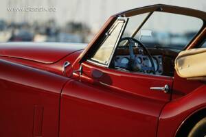 Image 26/28 of Jaguar XK 140 SE DHC (1955)
