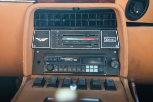 Bild 27/37 von Aston Martin V8 Volante (1979)