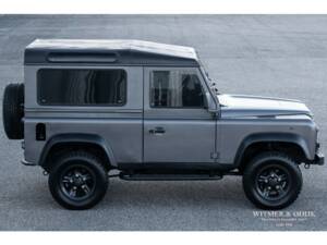 Image 10/27 of Land Rover Defender 90 (1996)
