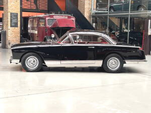 Image 14/31 of Facel Vega HK 500 (1961)