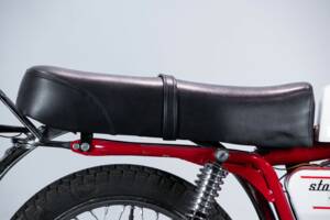 Image 33/50 of Moto Guzzi Stornello 125 II (1971)