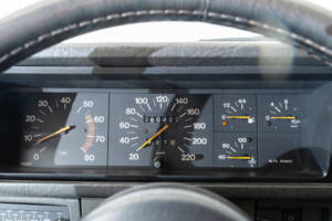 Image 29/50 of Alfa Romeo 90 2.0 V6 Super (1987)