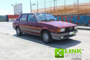 Image 8/10 of Alfa Romeo Giulietta 1.6 (1984)