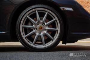 Image 8/15 of Porsche 911 Carrera (2008)
