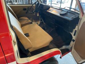 Image 34/50 of Volkswagen T3 Panel Van 1.6 D (1986)