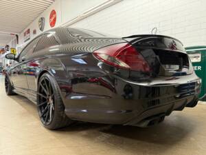 Immagine 16/19 di Mercedes-Benz CL 600 (2006)