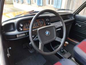 Afbeelding 11/18 van BMW 1502 (1977)