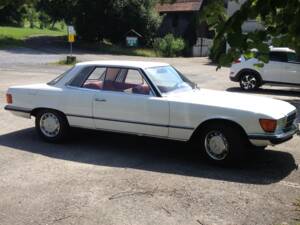 Image 5/8 of Mercedes-Benz 350 SLC (1972)