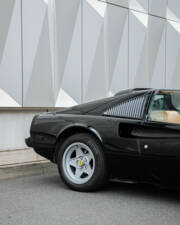 Bild 40/54 von Ferrari 308 GTSi Quattrovalvole (1985)