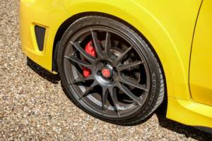 Immagine 25/41 di Abarth 695 Biposto (2006)