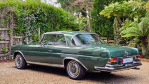 Bild 39/72 von Mercedes-Benz 280 SE 3,5 (1970)