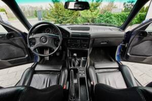 Immagine 51/74 di BMW M5 (1992)