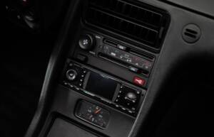 Image 31/43 of Porsche 928 GT (1991)