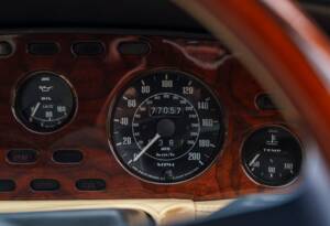 Image 16/25 of Aston Martin V8 Vantage X-Pack (1987)