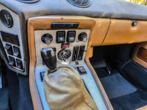 Bild 30/35 von Lamborghini Espada 400 GT (1976)