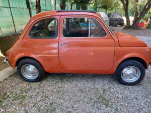 Image 2/56 of FIAT 500 L (1971)
