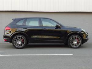 Imagen 6/97 de Porsche Cayenne Turbo (2011)