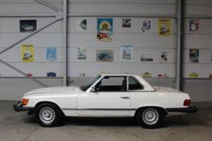 Bild 5/12 von Mercedes-Benz 380 SL (1982)