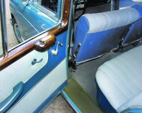 Image 7/9 of Mercedes-Benz 220 S (1957)